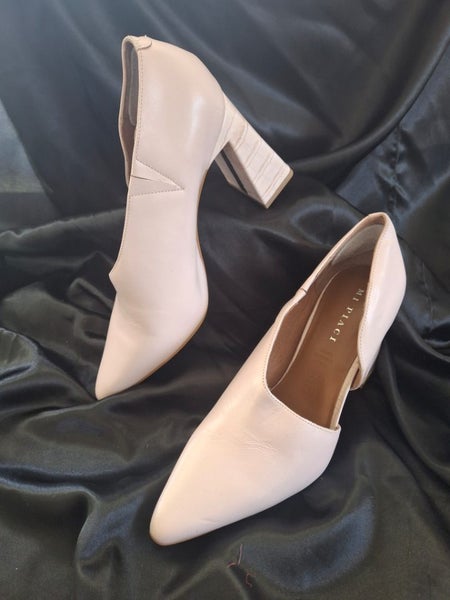 Mi Piaci pink heels Carousel 1