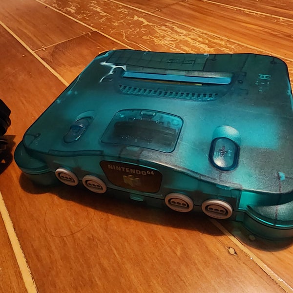 \\N64// Nintendo 64 Console + Controller Carousel 2