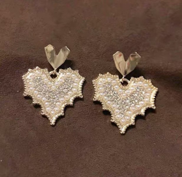 Gold Heart Drop Earrings – Rhinestone & Beaded Statement Dangle Jewelry Carousel 2