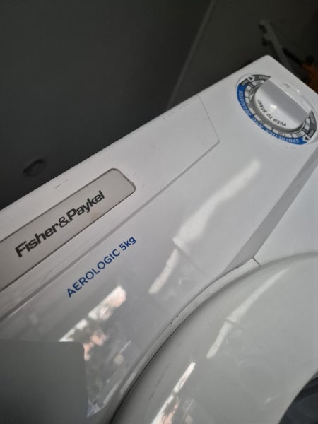 F&P Dryer - 5Kg - DE50F56A2 Carousel 2