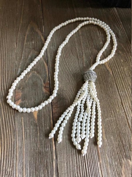 Vintage Pearl Necklace Retro 1920s Flapper Accessories Carousel 3