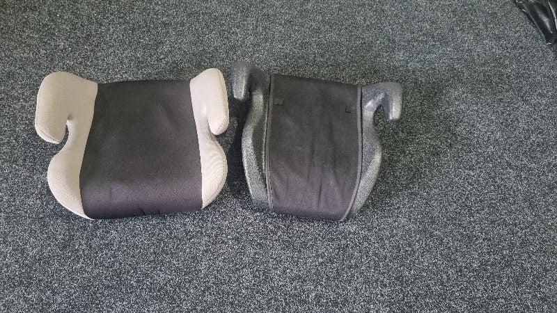 Booster seats Carousel 2