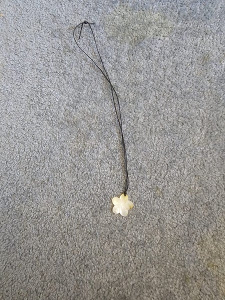 3X NECKLACES Carousel 4