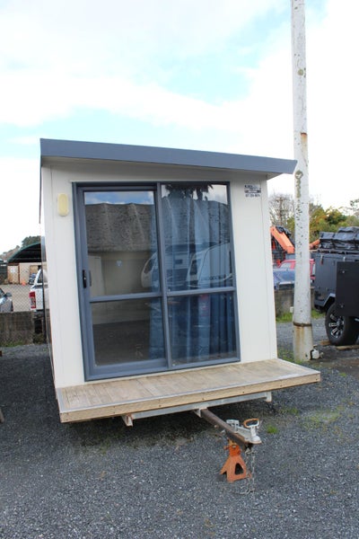 KEA Cabin 5.0 x 2.5 FOR SALE Carousel 2