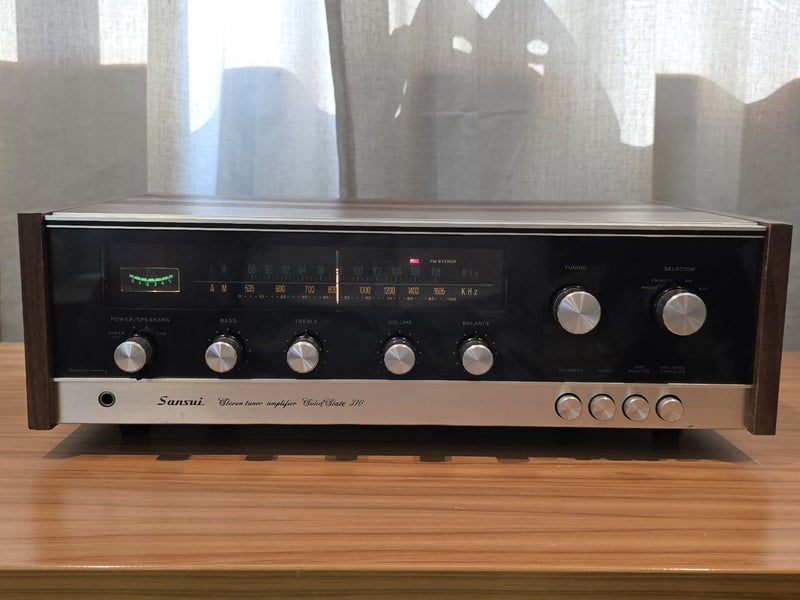 Sansui 310 Stereo Receiver Carousel 2
