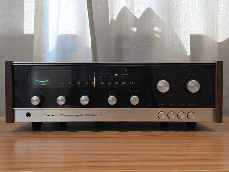Sansui 310 Stereo Receiver Carousel 1