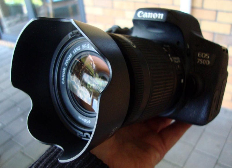 CANON EOS 750D ZOOM LENS KIT = IDEAL FOR NCEA STUDENT64518639950339114