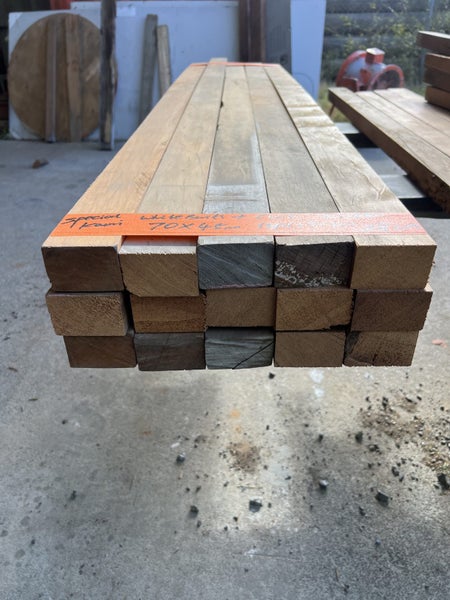 28 LM Whitebait / Mega Curl Swamp Kauri Timber Lot – 70×45 mm (4 Sides Planed) Carousel 2