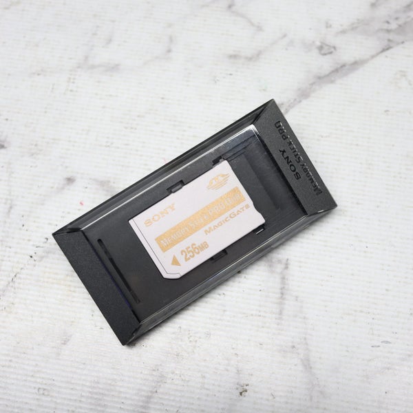 Sony 256MB Memory Sitck Pro Duo + Original Packaging + Adapter Carousel 2