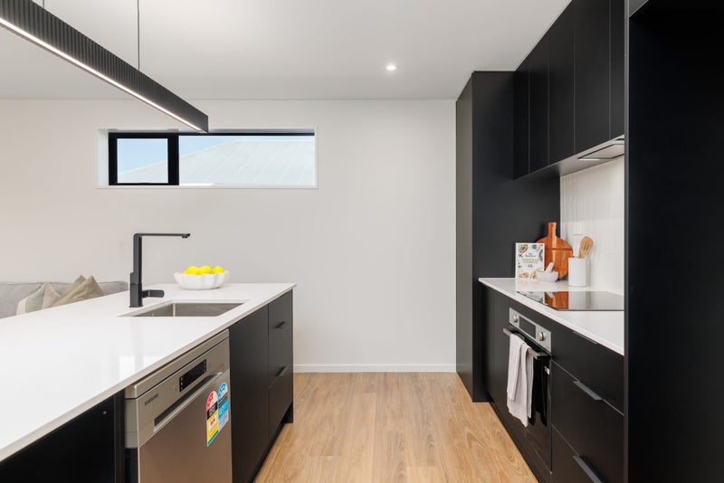 Luxury Finishes Without the Price Tag63614616734082111