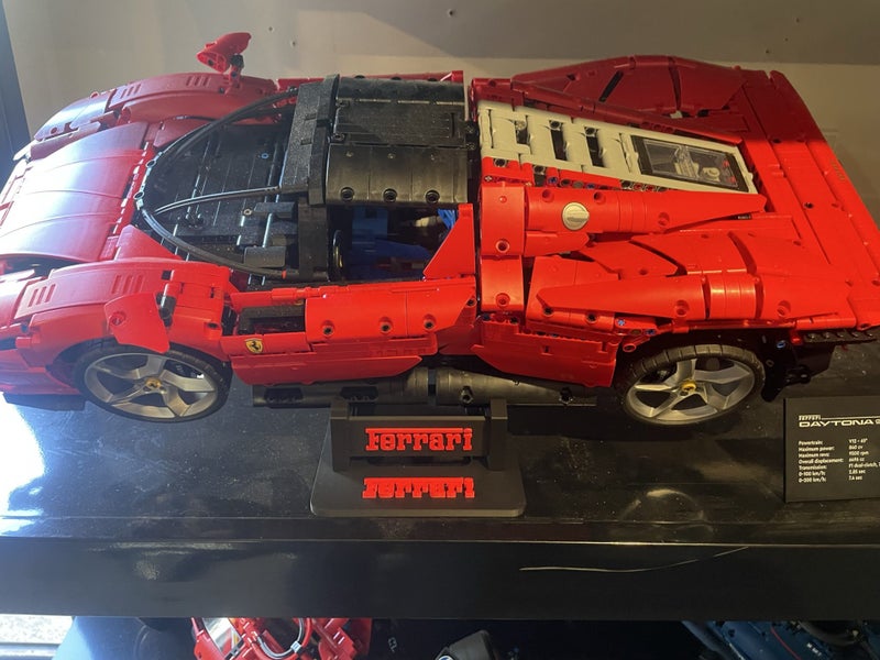 3d printed display stand Carousel 1