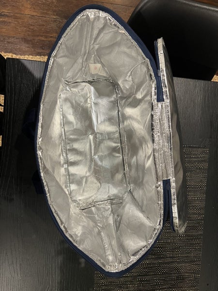 Blue cooler bag Carousel 3
