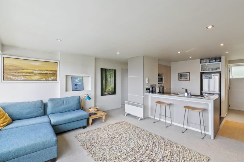 Thorndon, 2 bedrooms63617321835267114
