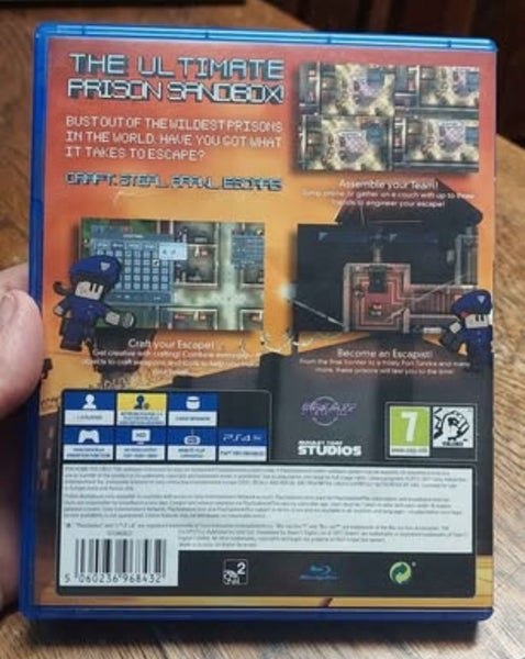 The Escapists 2 - PS4 game - good working condition Carousel 2