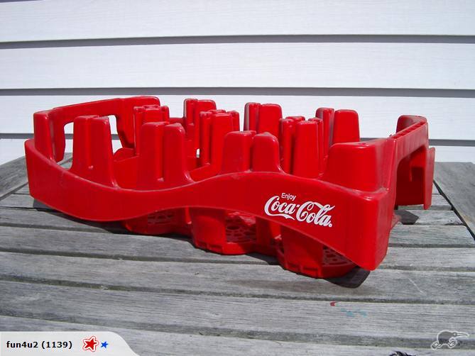Rare Collectable COKE CRATE . Very rare ! Carousel 1