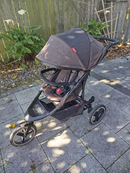 Phil and Ted's pram with double seat Carousel 2