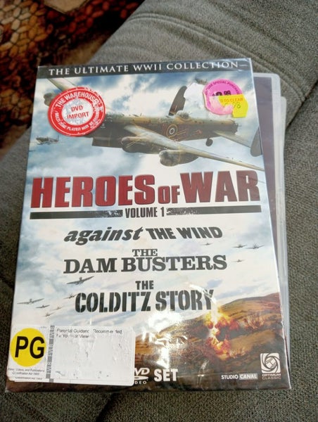 Heroes of War Vol 1 Carousel 1