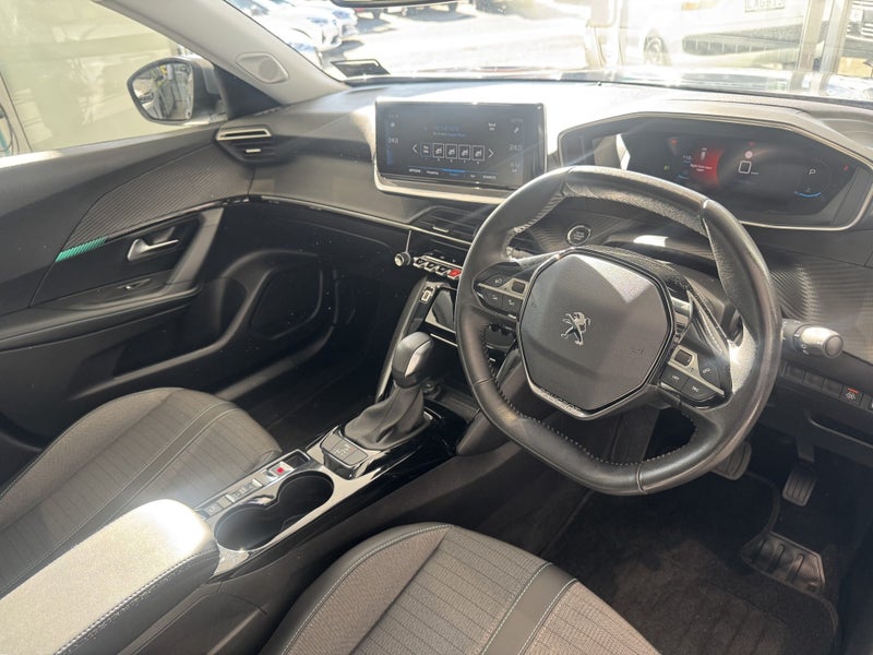 2021 Peugeot 2008 Allure 1.2PT/6AT63613529352835111