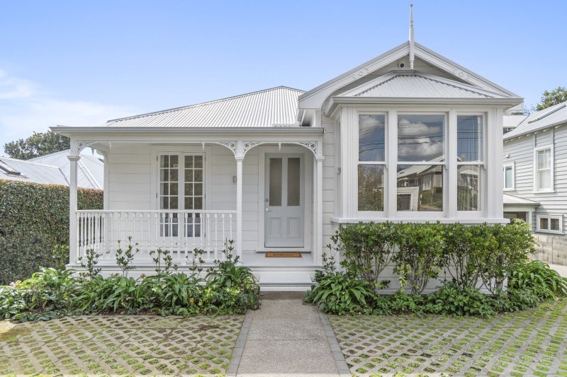 Image 1 of 20