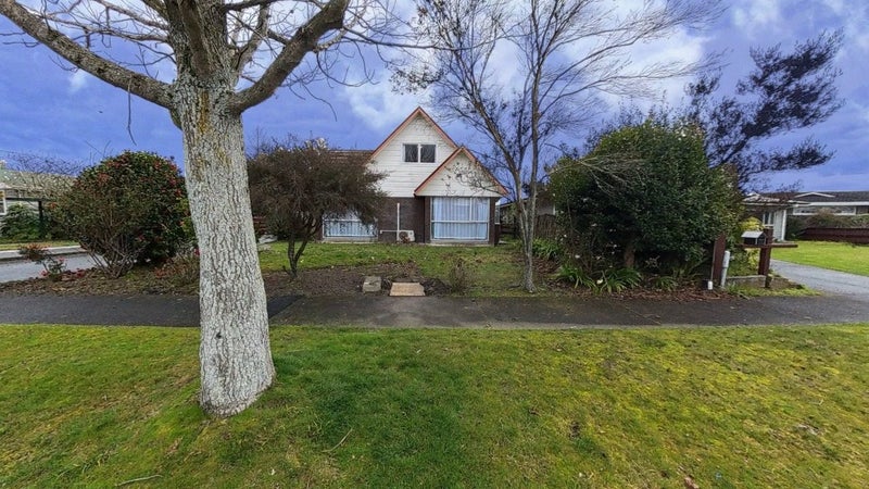 Image 1 of 20