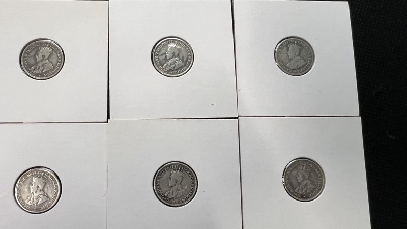 Group of Different Date Australian Sterling Silver Three Pence Coins - Lot E900 Carousel 6