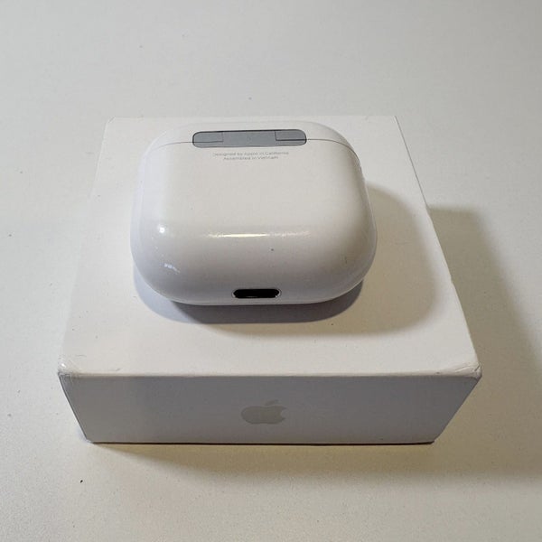 Apple AirPods 4th Gen63617451559553112