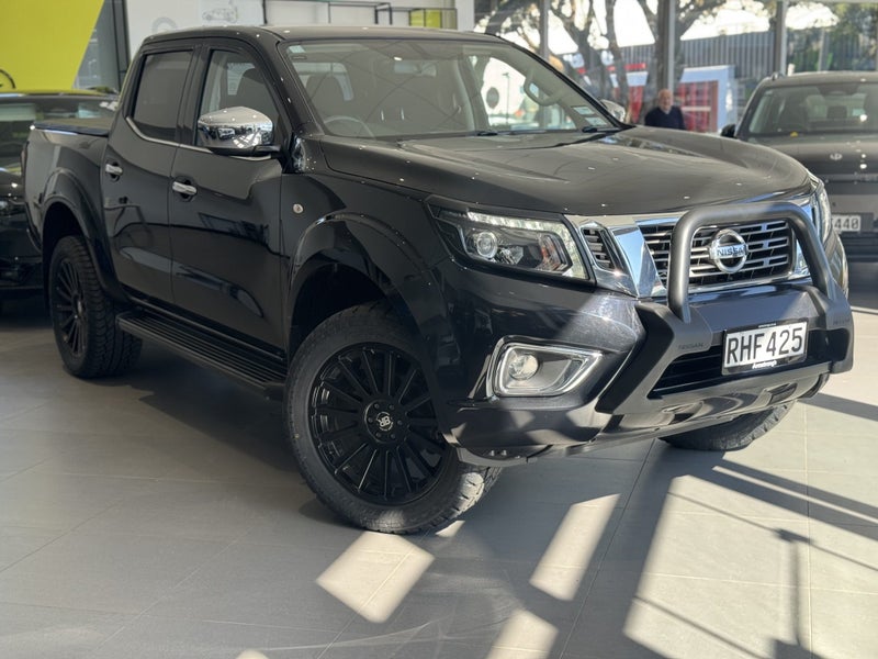 2020 Nissan Navara ST 2.3D/4WD/6MT/UT/463613529674369118