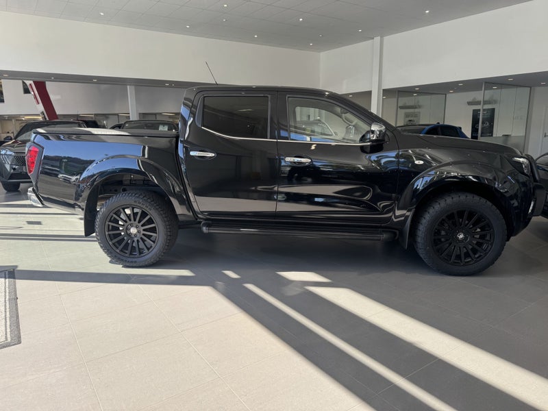 2020 Nissan Navara ST 2.3D/4WD/6MT/UT/463613529674369112