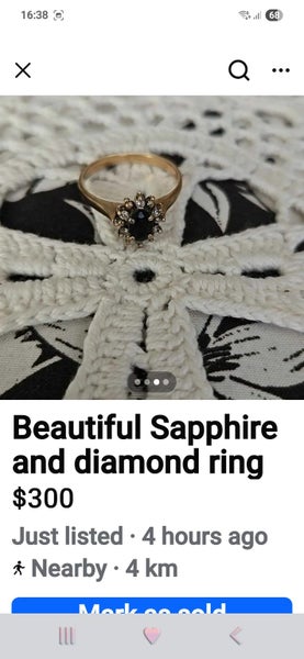 Beautiful Sapphire and diamond ring Carousel 2