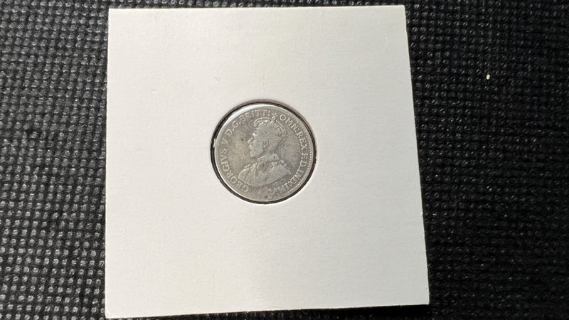 Scarce 1923 Australian Silver Three pence Coin - Key Date Low Mintage - Lot E901 Carousel 2