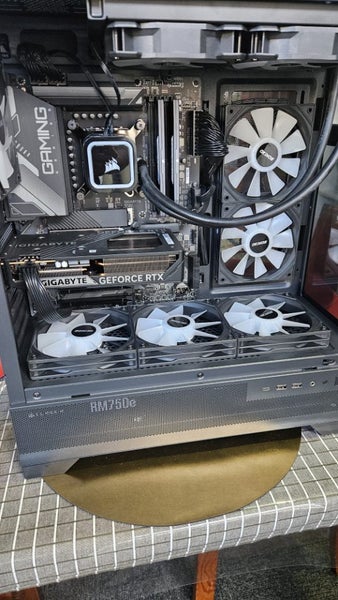 i7 14700KF RTX5060 32GB!! High End Gaming PC!63617455173890113