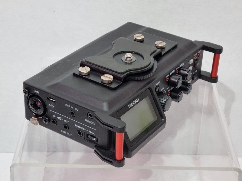 TASCAM DR-70D 4-Channel Audio Recording Device for DSLR and Video Cameras Carousel 2