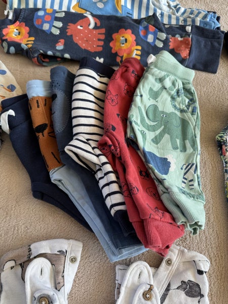 Boys Bundle 0-3 months Awesome Brands63617458977154112