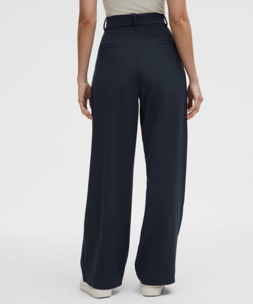 Lululemon Pleated Wide Leg Trousers s.1463617456451074113