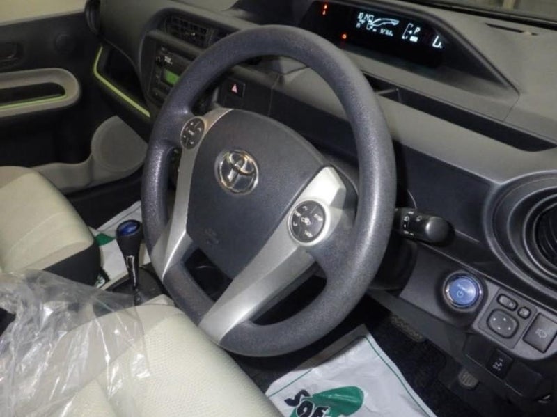 2014 Toyota Aqua S Push Button Start64298302553986113