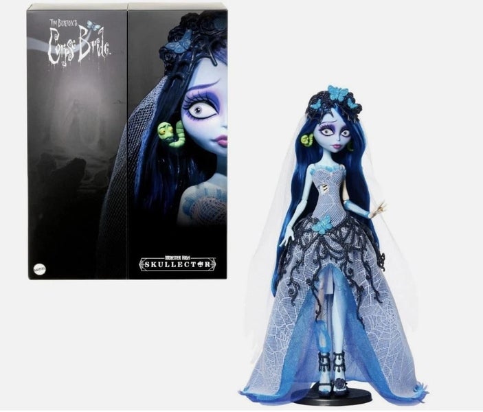 MONSTER HIGH SKULLECTOR Corpse Bride Doll Carousel 2