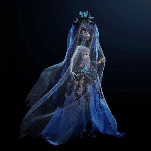 MONSTER HIGH SKULLECTOR Corpse Bride Doll Carousel 7