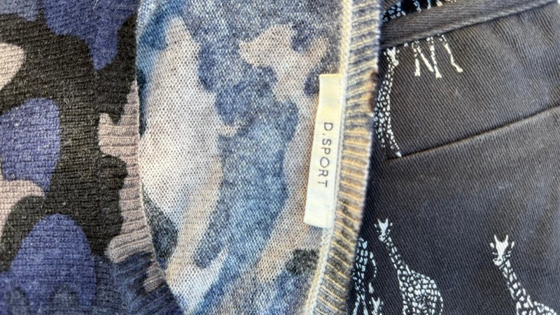 D sport size 3,14-18, 90% merino 10% cashmere, camo gorgeous jersey free NZ post63617467441921113