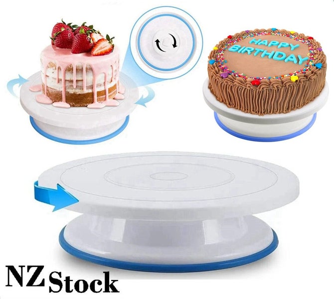 Cake Stand Carousel 1