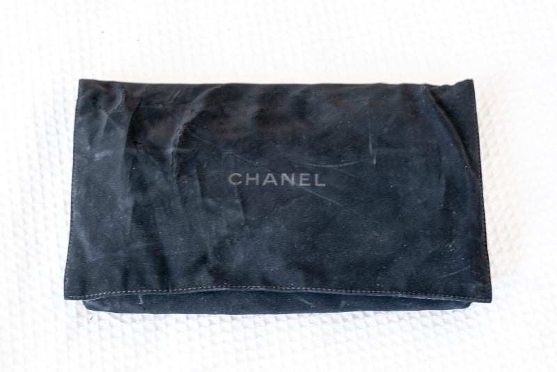 Authentic Chanel Red Quilted Wallet – Brand New w/ Authentic Card & Dust Bag63617468388739111