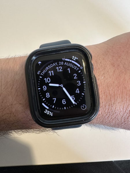 Apple Watch Series 7 (GPS) 45mm Case (Aluminium) Carousel 1