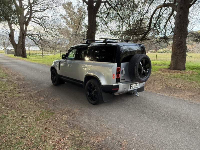 2020 Land Rover Defender 110 P400 First Editn63613531817602114