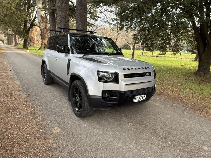 2020 Land Rover Defender 110 P400 First Editn63613531817602112