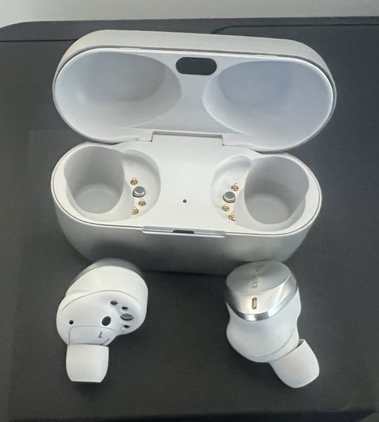 Technics AZ80 Noise Canceling Wireless Airbuds Carousel 2