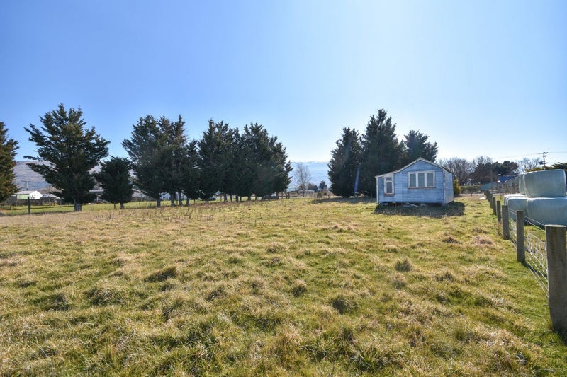 Lifestyle Opportunity Awaits in Middlemarch63614634978049114