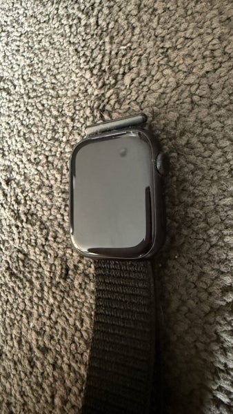 Apple Watch Series 8 45mm GPS Carousel 4