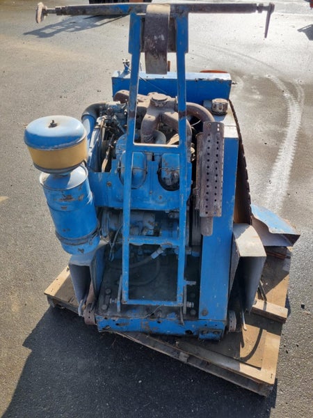 Concrete Cutter with Wisconsin Motor Carousel 2