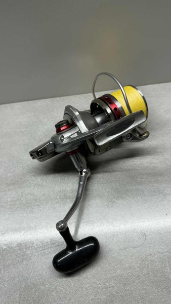 Daiwa Saltiga Surf 6000 Fishing Reel Carousel 1