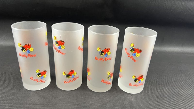 Rare Vintage Set of New Zealand Buzzy Bee Tall Drinking Glasses - W574 Carousel 1