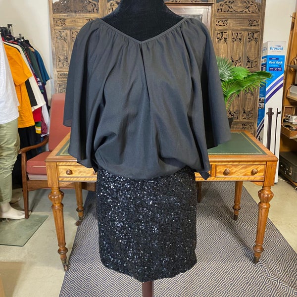 Glamorous black sequin dress – Charlie Brown – Size 8 Carousel 1